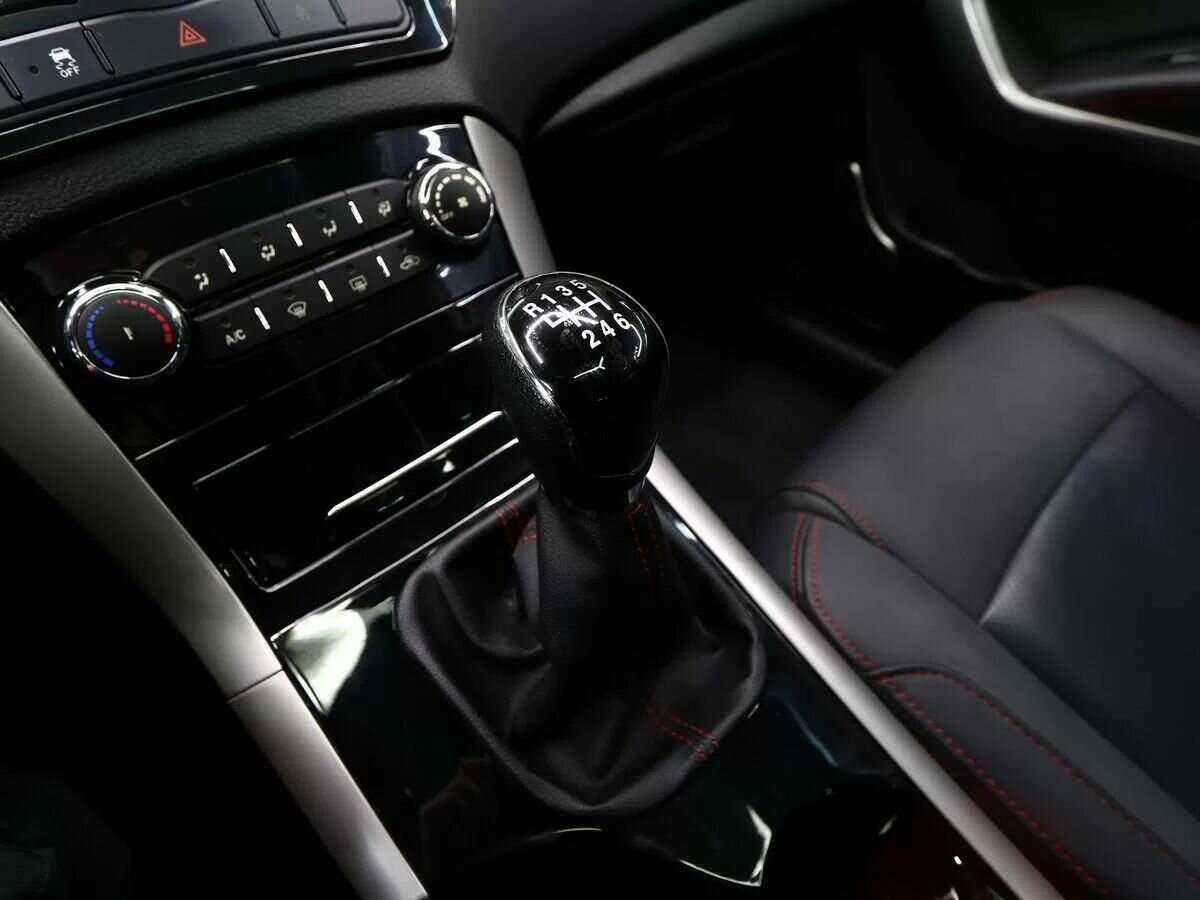 Hawtai Laville с пробегом — 2017 год. Фото: #20