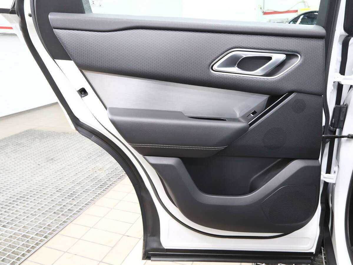 Land Rover Range Rover Velar с пробегом — 2019 год. Фото: #11