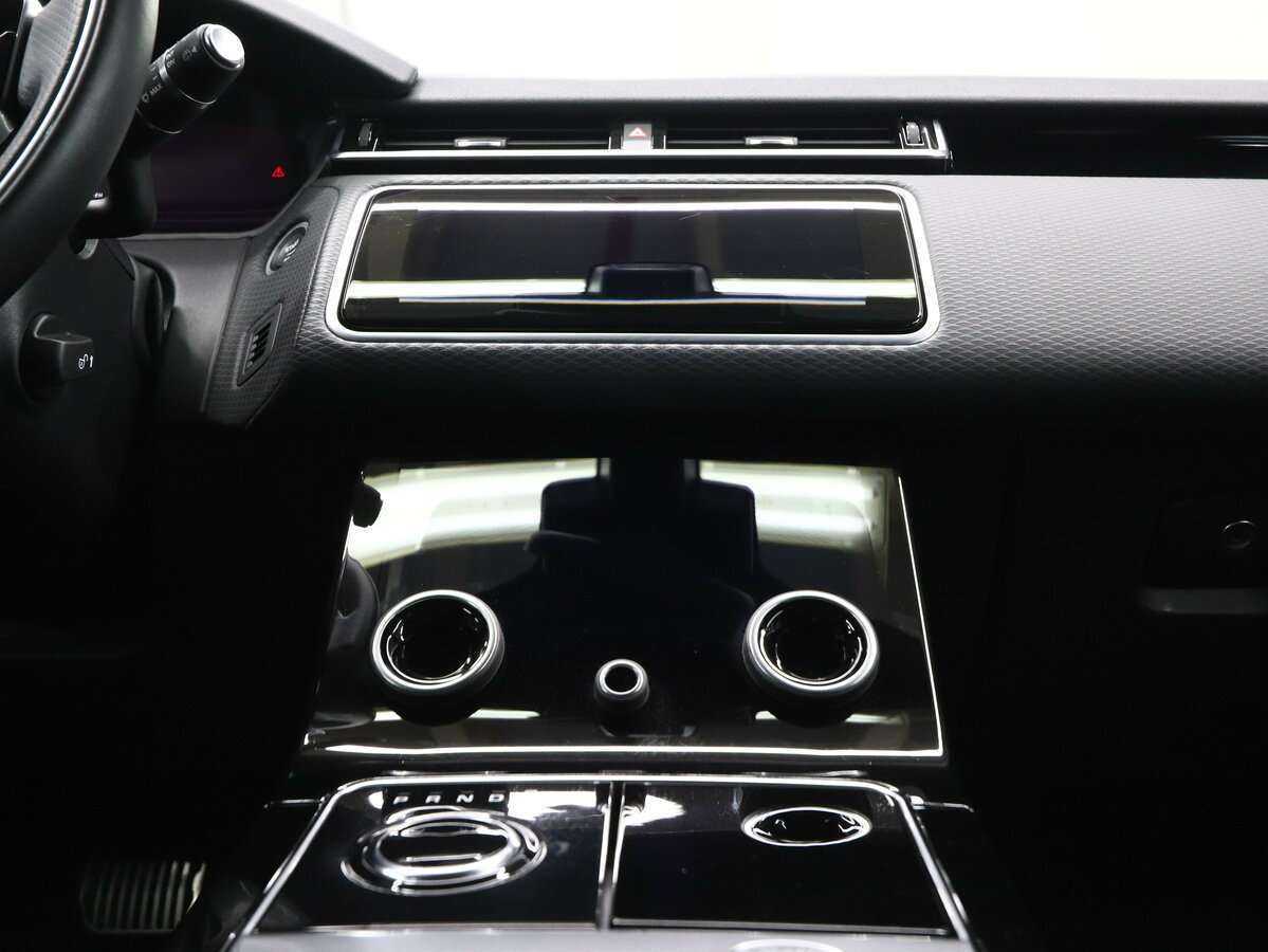 Land Rover Range Rover Velar с пробегом — 2019 год. Фото: #21
