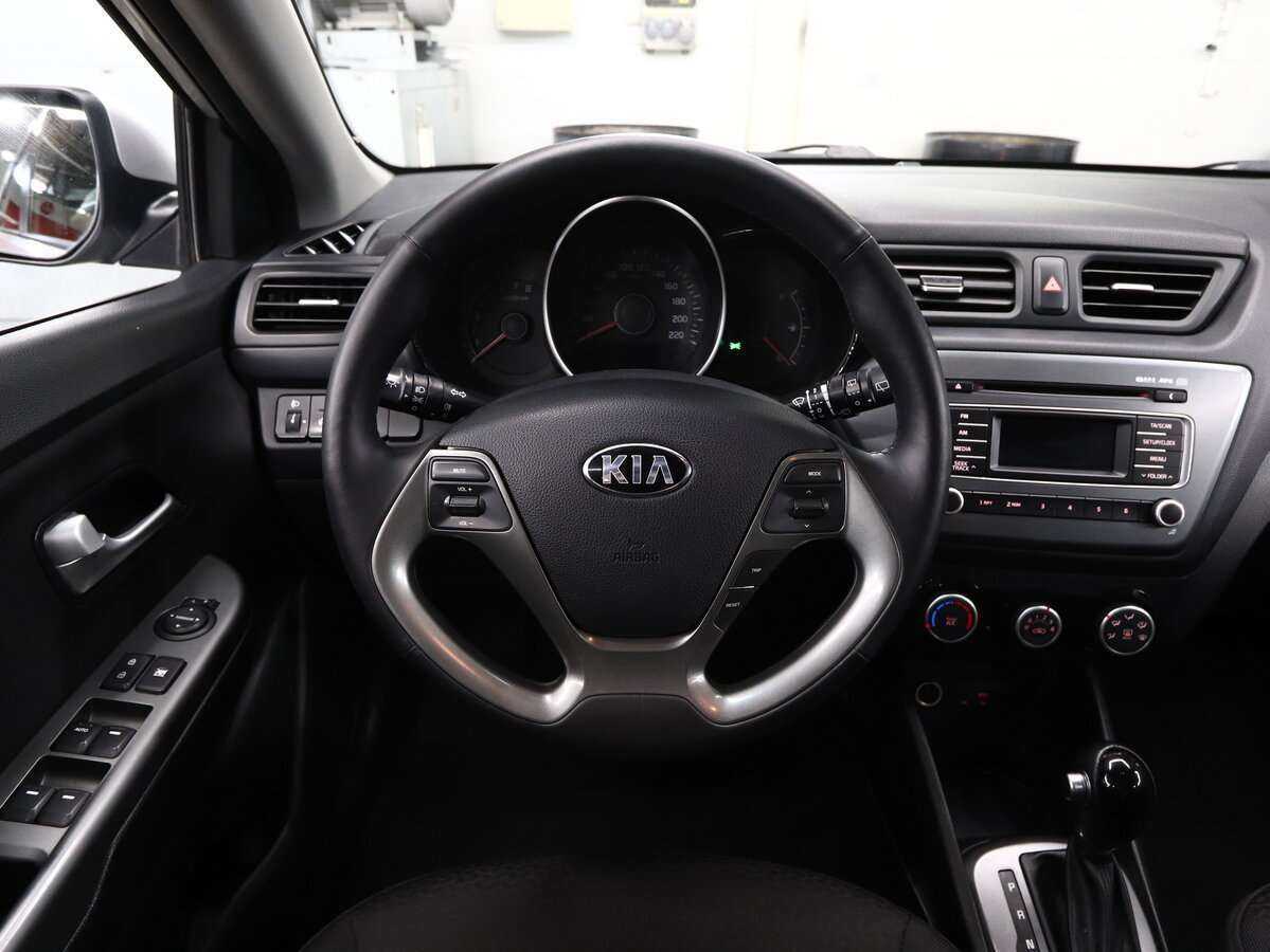 Kia Rio с пробегом — 2015 год. Фото: #14