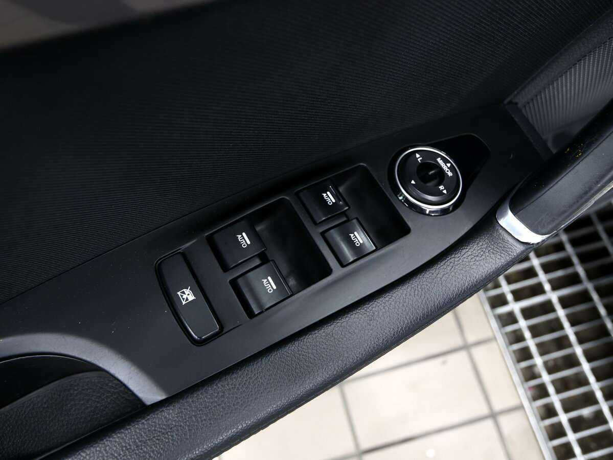 Hyundai i40 с пробегом — 2014 год. Фото: #8