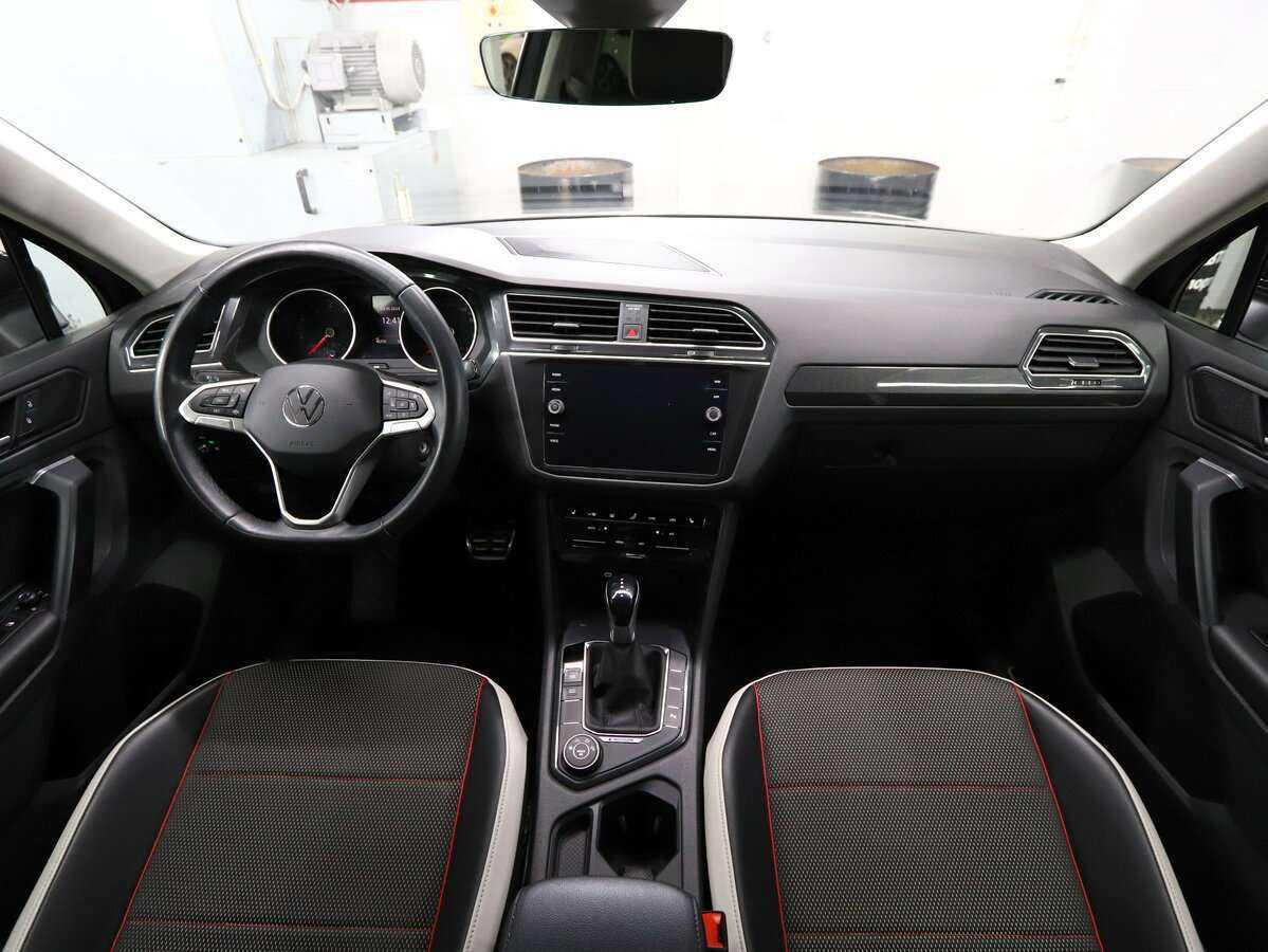 Volkswagen Tiguan с пробегом — 2021 год. Фото: #15