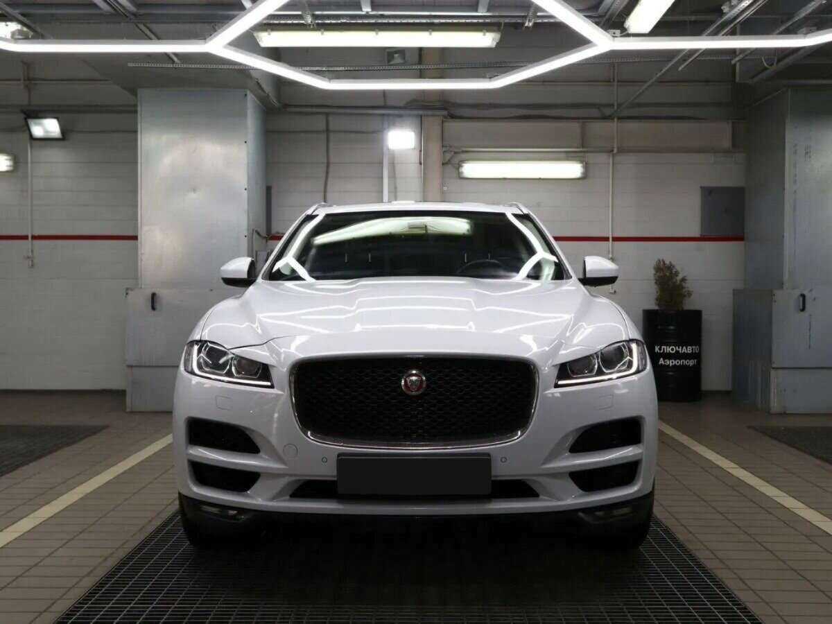 Jaguar F-Pace с пробегом — 2016 год. Фото: #2