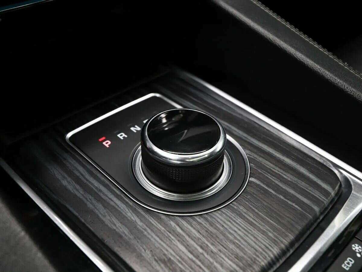 Jaguar F-Pace с пробегом — 2016 год. Фото: #13