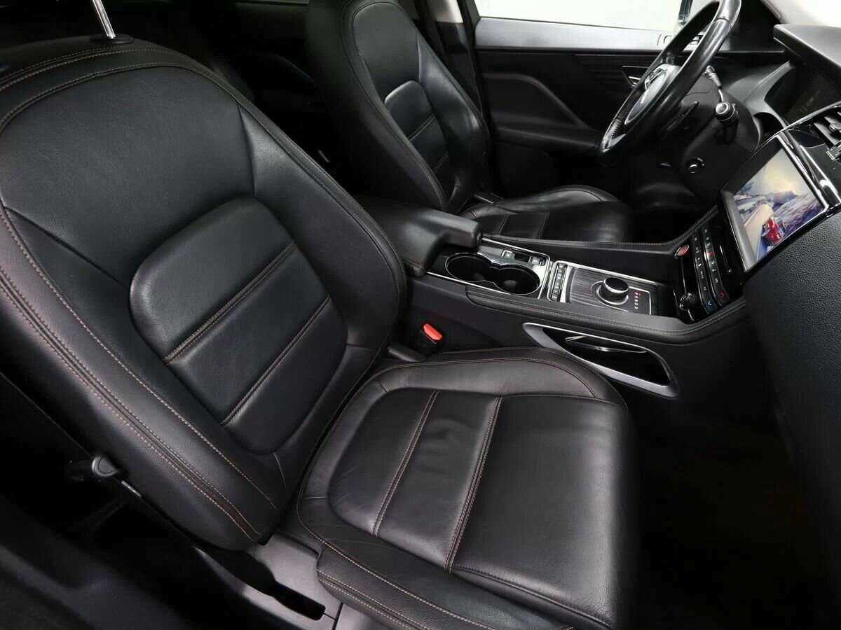 Jaguar F-Pace с пробегом — 2016 год. Фото: #17