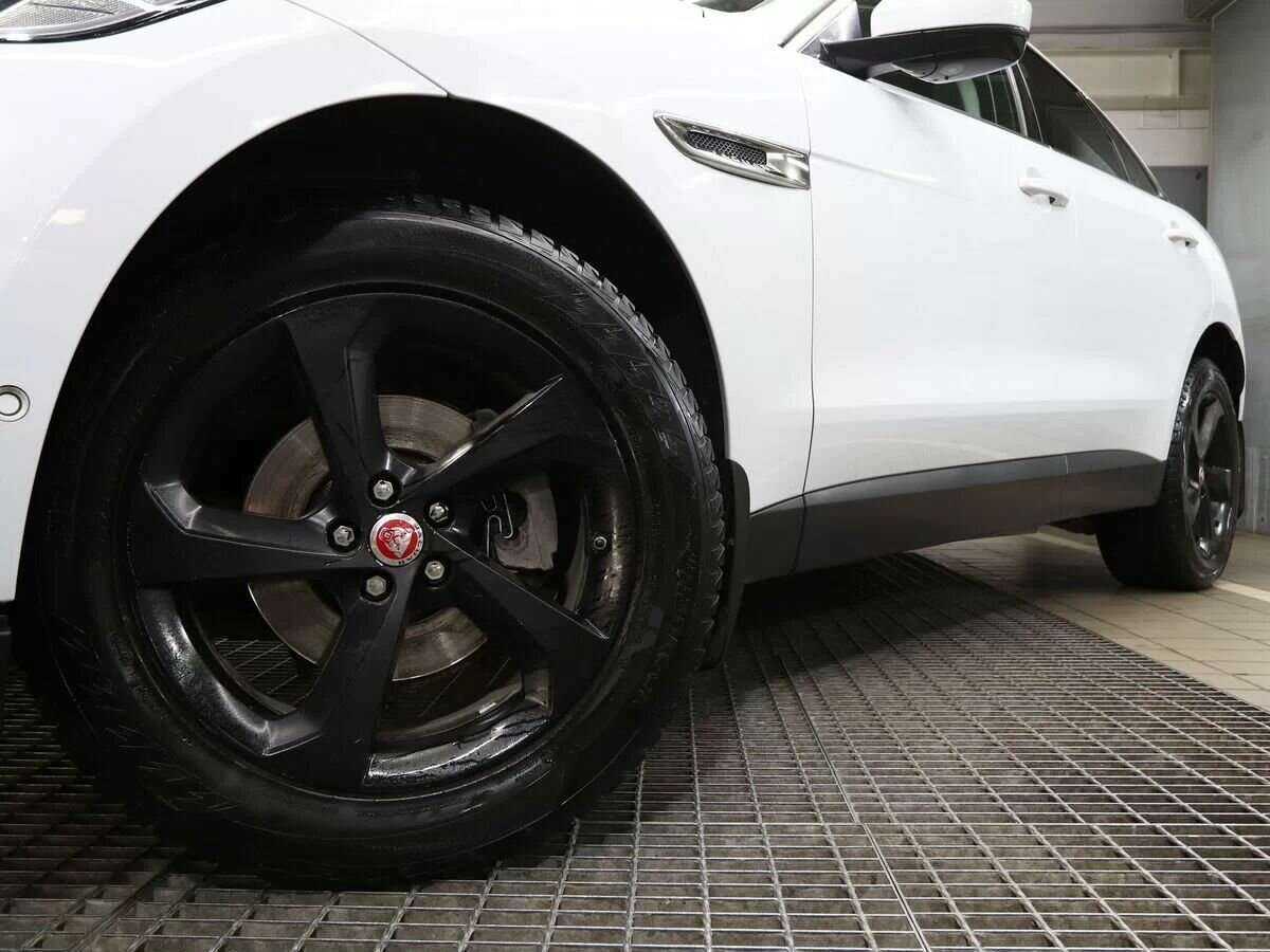 Jaguar F-Pace с пробегом — 2016 год. Фото: #27