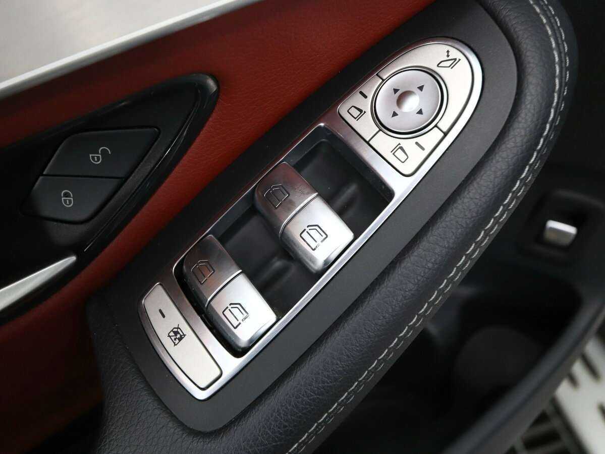 Mercedes-Benz GLC Coupe с пробегом — 2018 год. Фото: #6