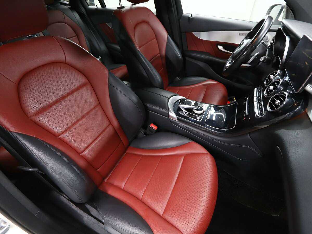 Mercedes-Benz GLC Coupe с пробегом — 2018 год. Фото: #11