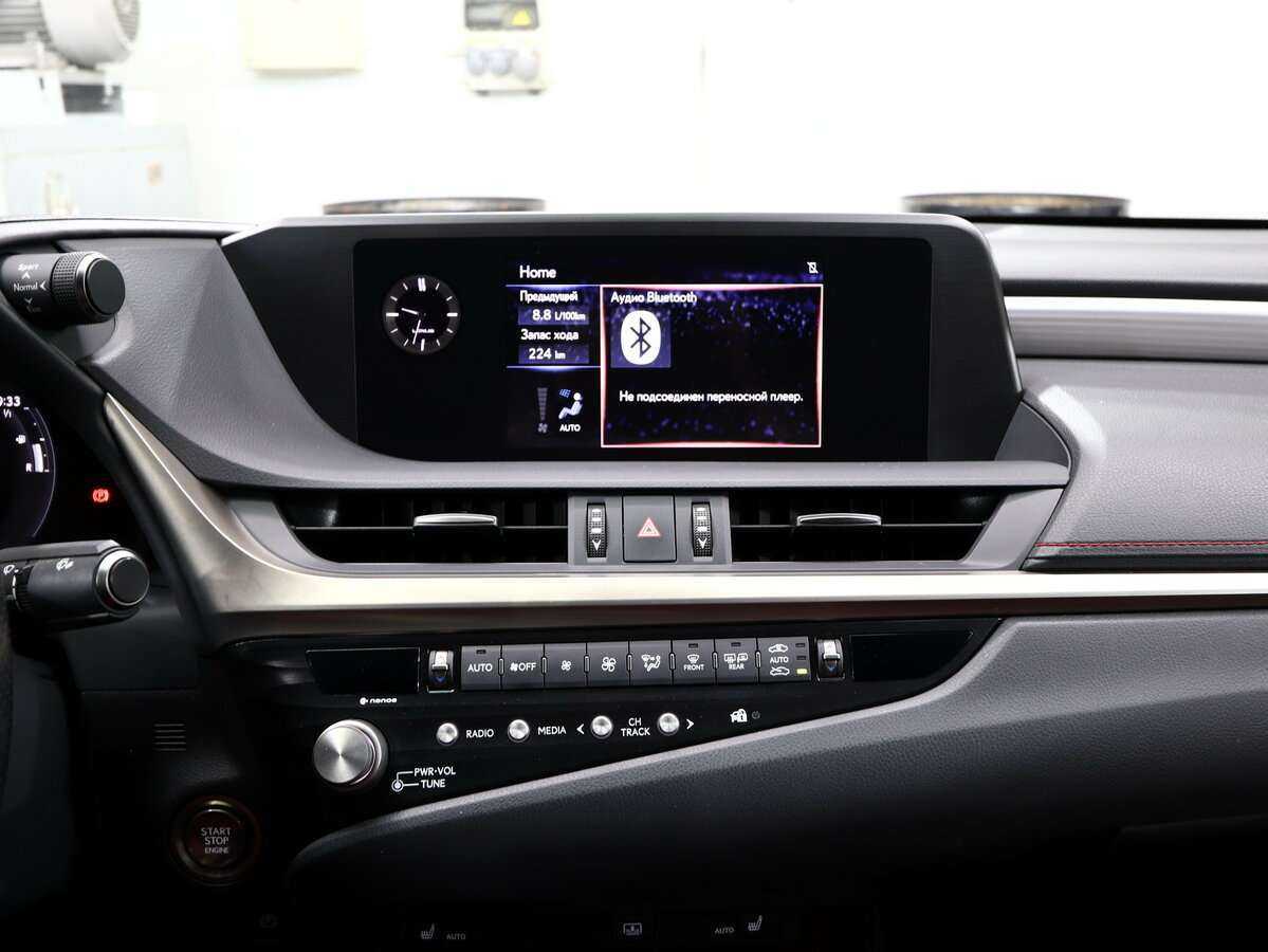 Lexus ES с пробегом — 2021 год. Фото: #19