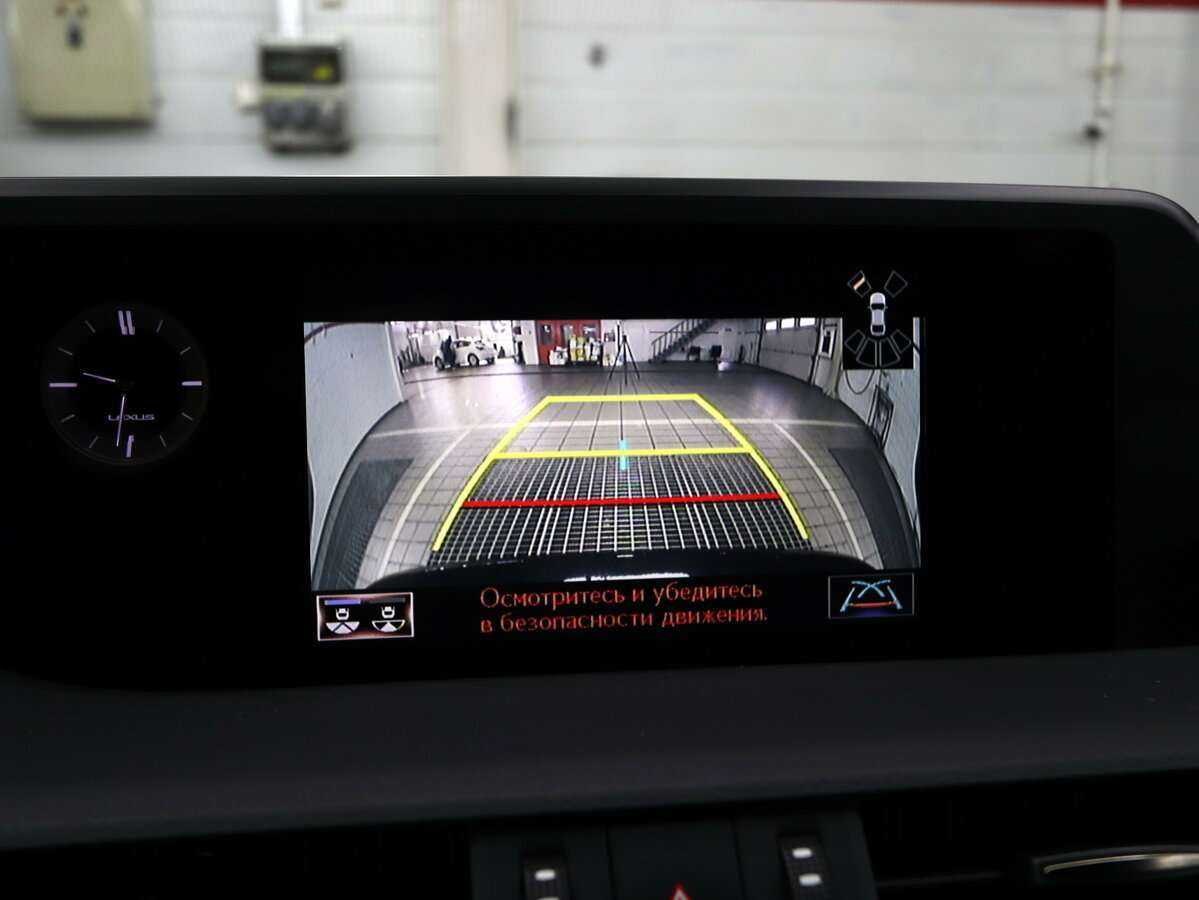 Lexus ES с пробегом — 2021 год. Фото: #20