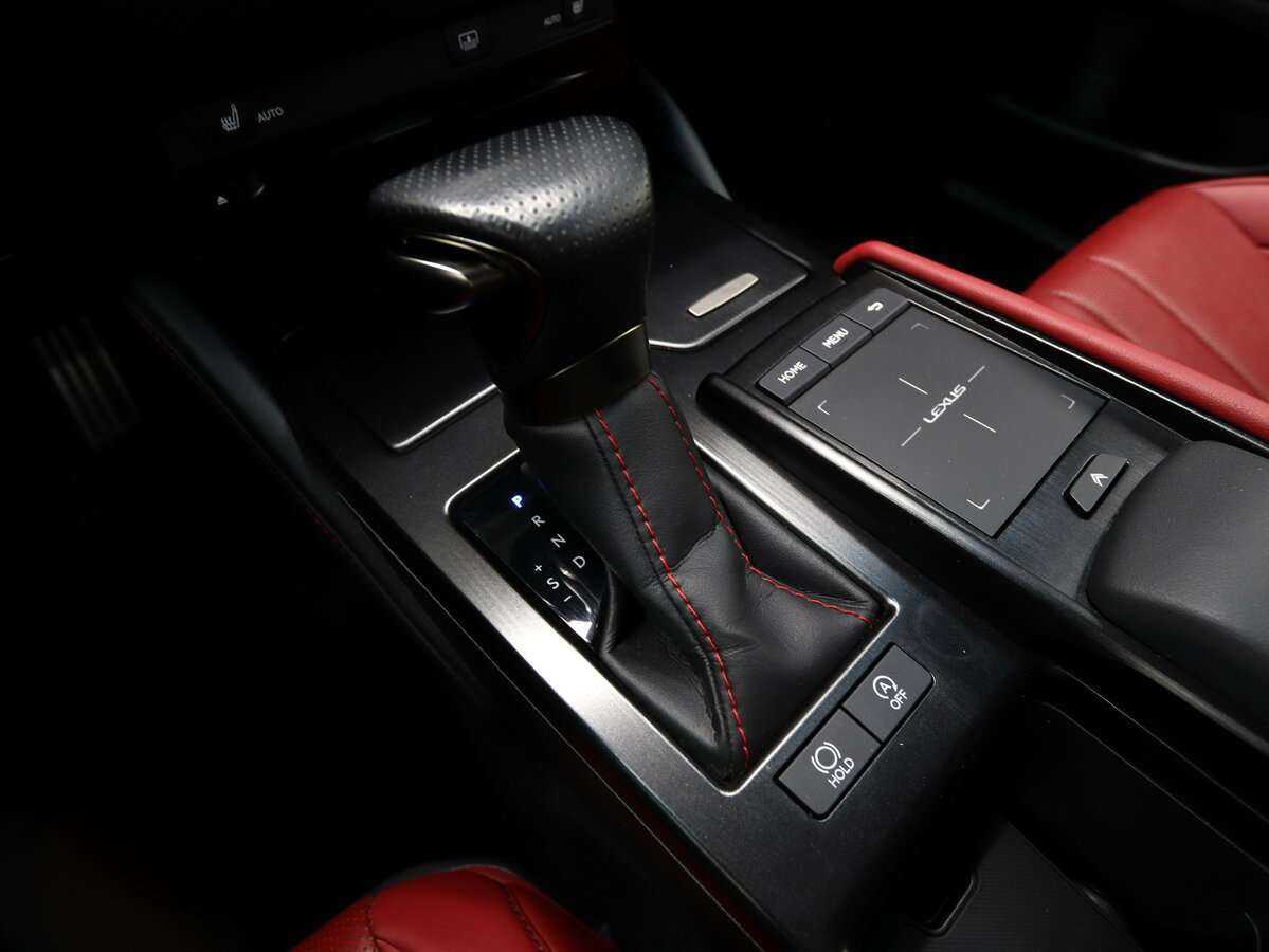 Lexus ES с пробегом — 2021 год. Фото: #21