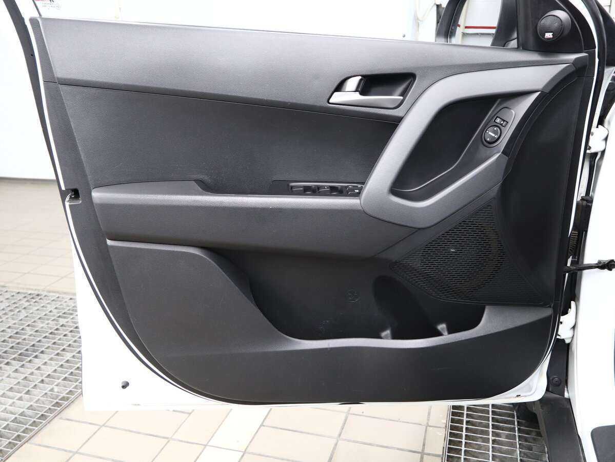 Hyundai Creta с пробегом — 2016 год. Фото: #9