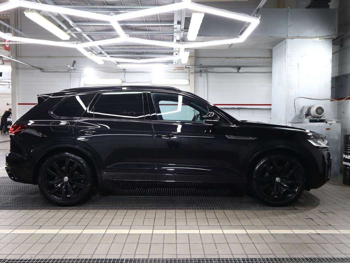 Volkswagen Touareg с пробегом — 2019 год. Фото: #12