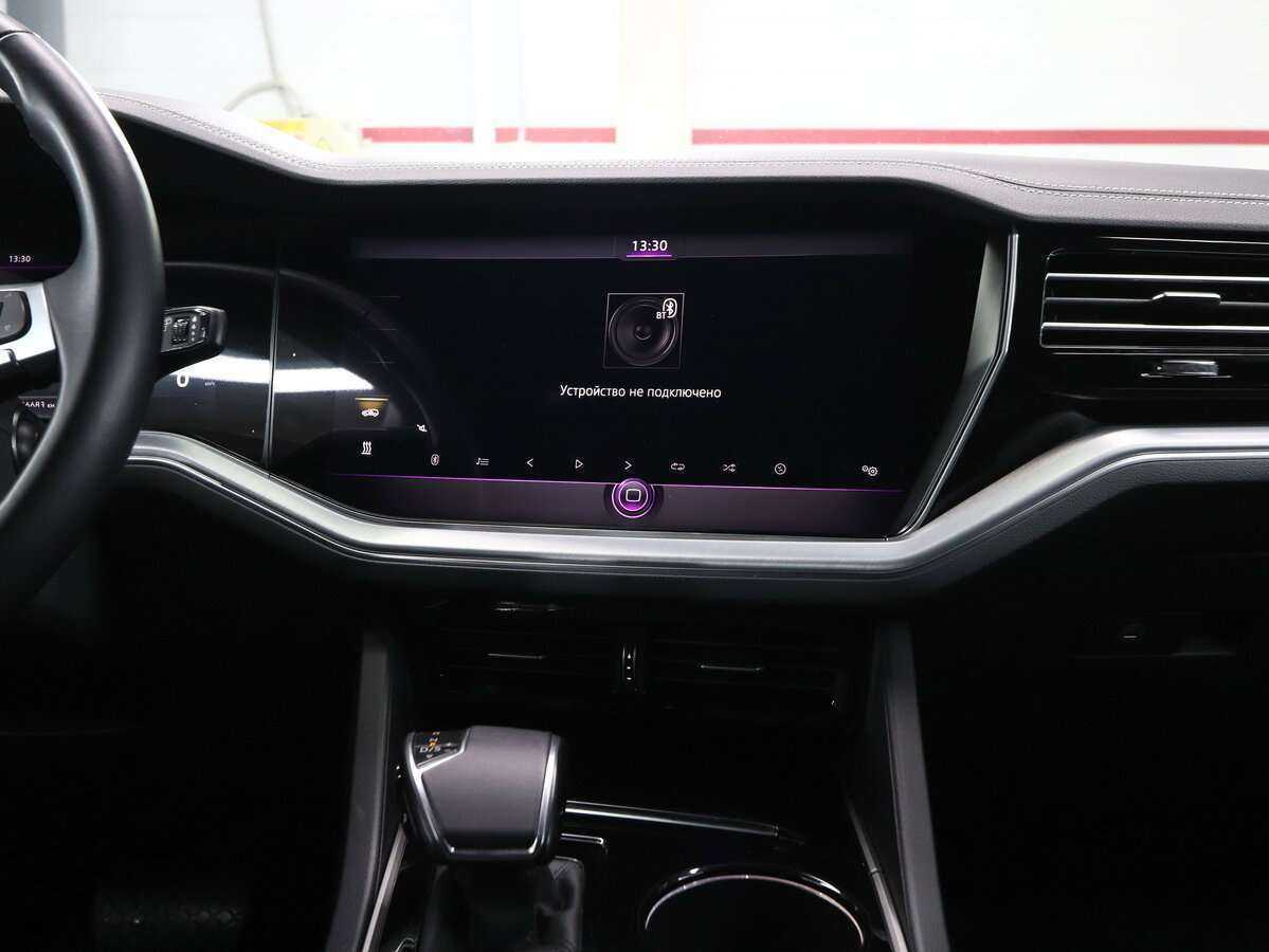 Volkswagen Touareg с пробегом — 2019 год. Фото: #19