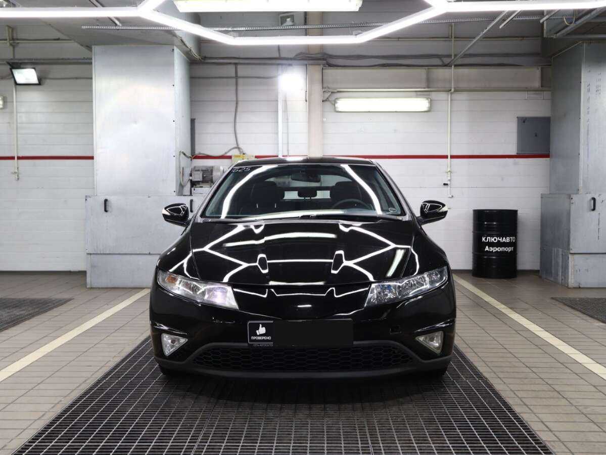 Honda Civic с пробегом — 2008 год. Фото: #2