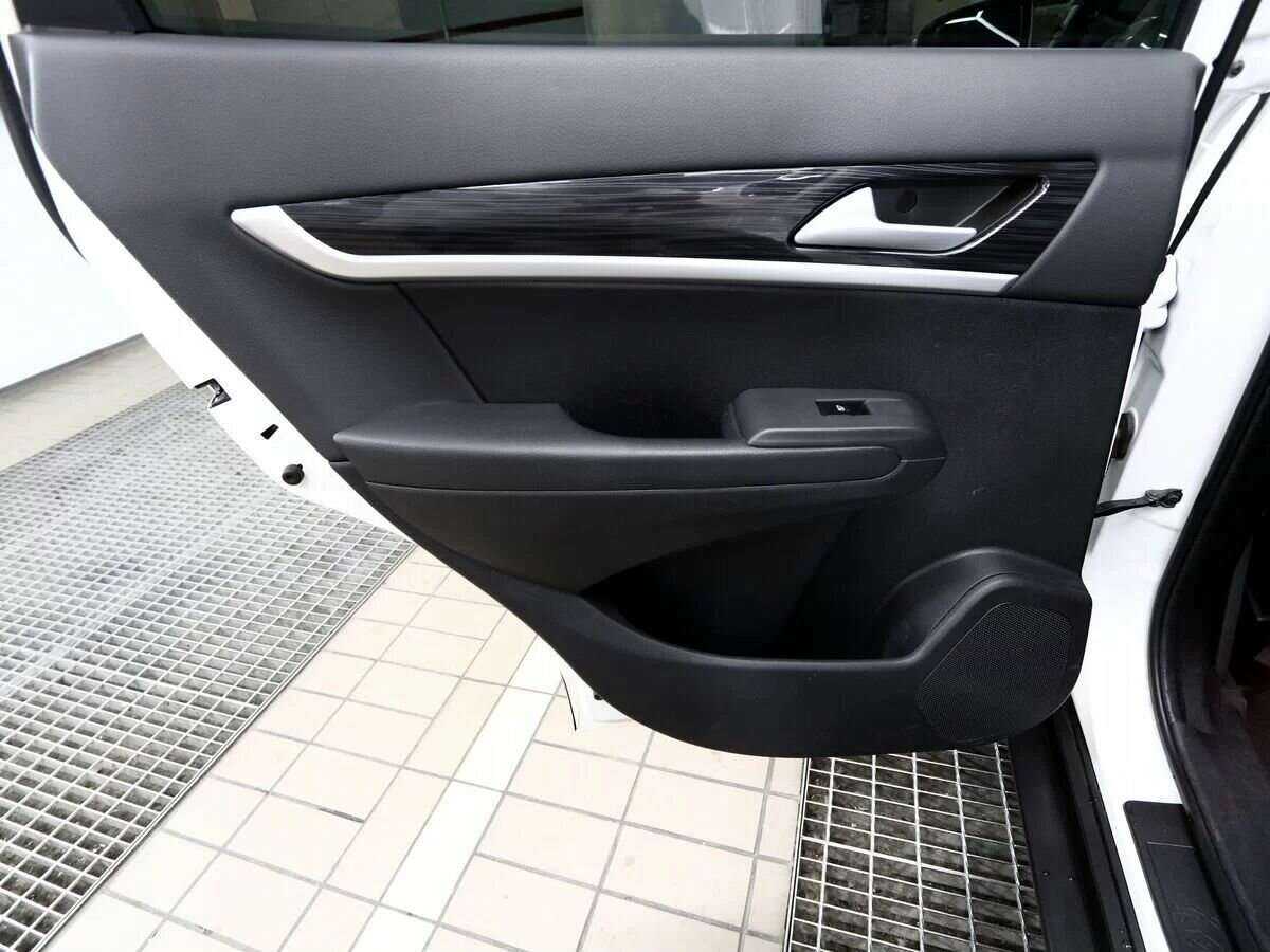 Dongfeng AX7 с пробегом — 2017 год. Фото: #10