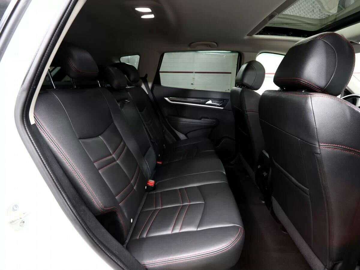 Dongfeng AX7 с пробегом — 2017 год. Фото: #12