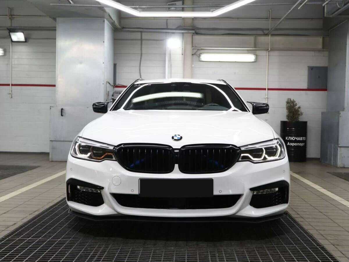 BMW 5 серии с пробегом — 2018 год. Фото: #2