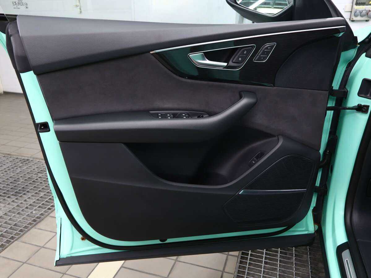 Audi Q8 с пробегом — 2018 год. Фото: #4