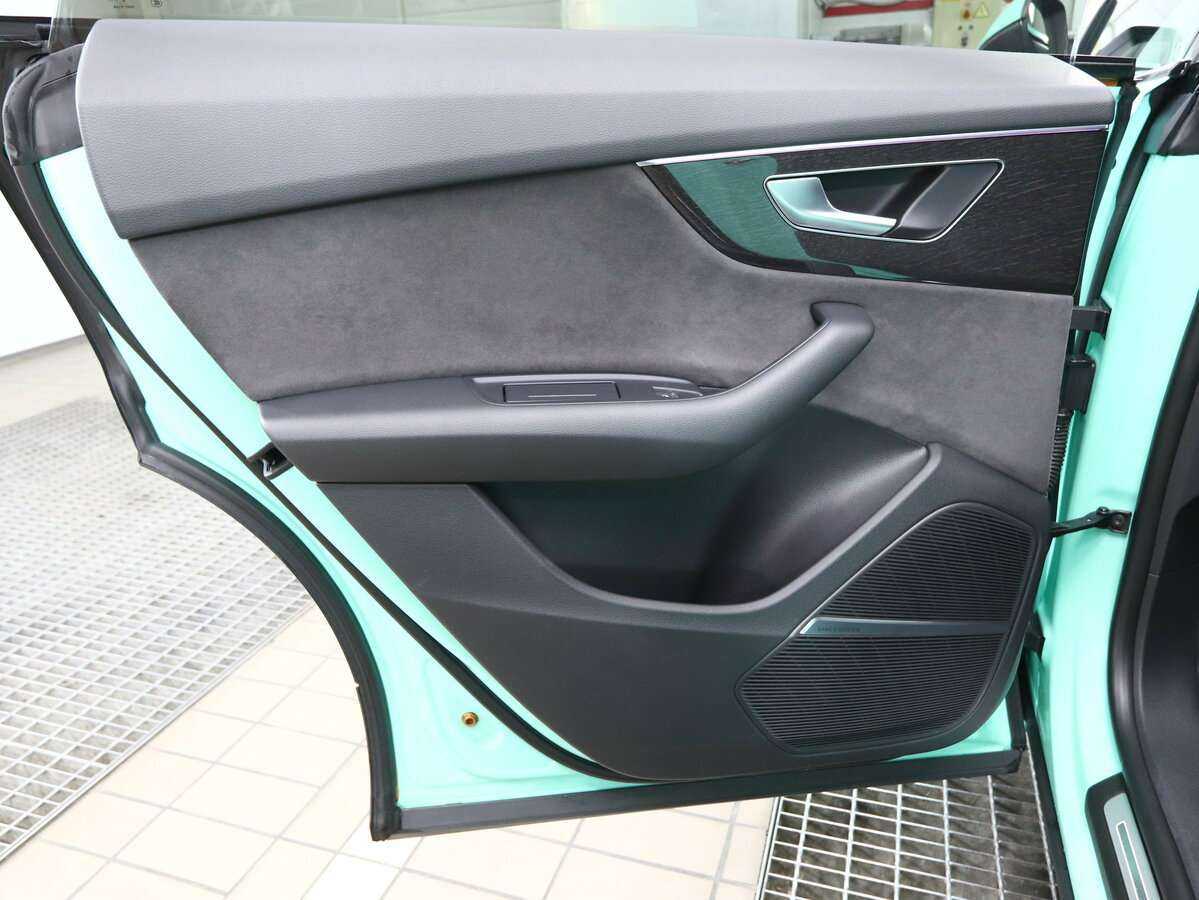 Audi Q8 с пробегом — 2018 год. Фото: #10