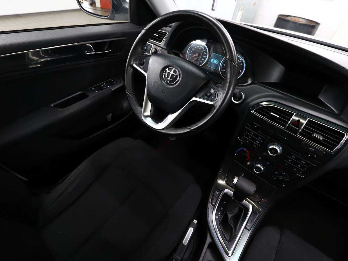 Brilliance V5 с пробегом — 2014 год. Фото: #17