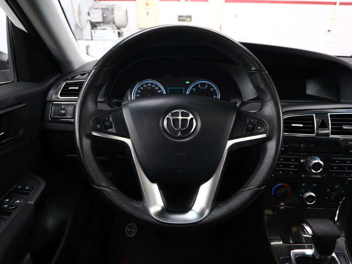 Brilliance V5 с пробегом — 2014 год. Фото: #18