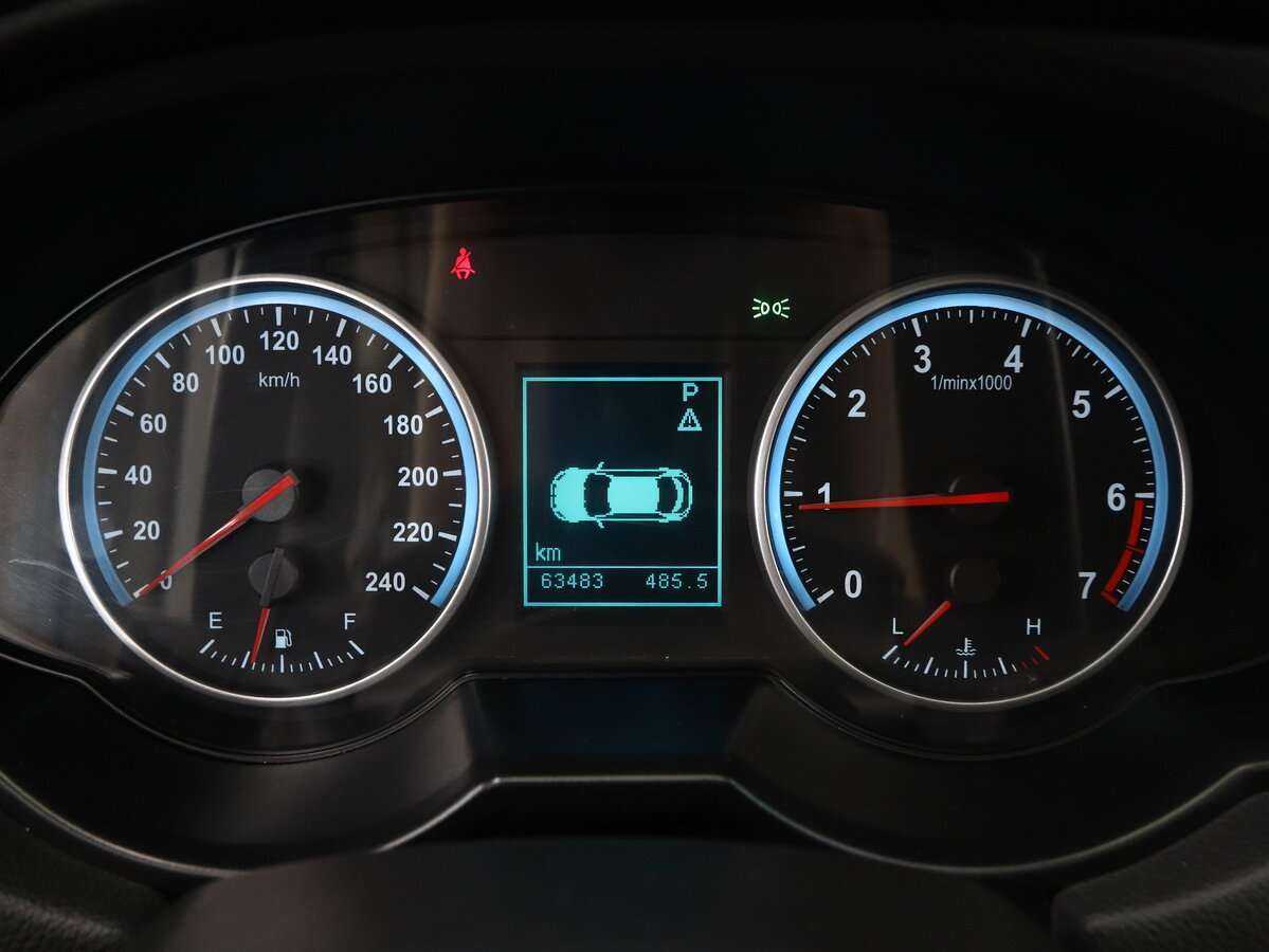 Brilliance V5 с пробегом — 2014 год. Фото: #19