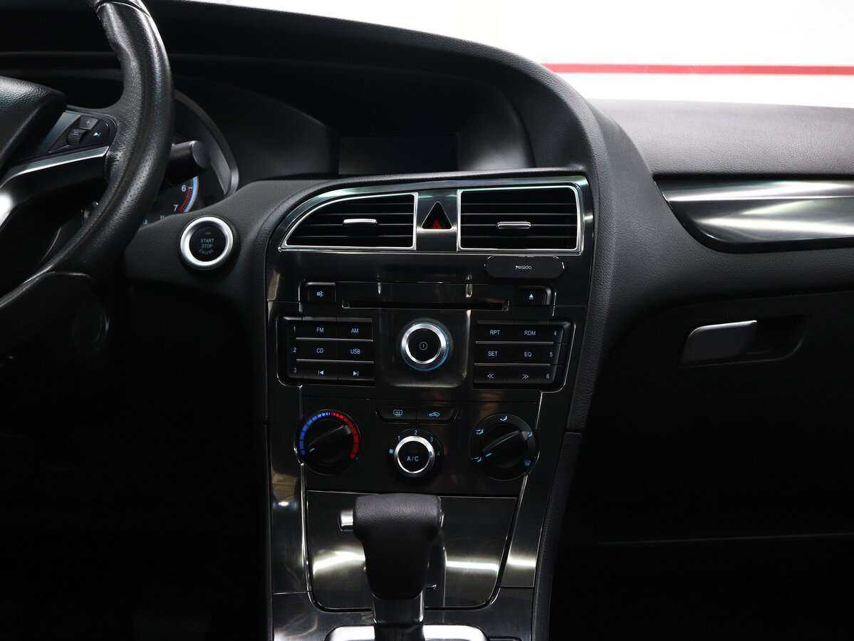 Brilliance V5 с пробегом — 2014 год. Фото: #20