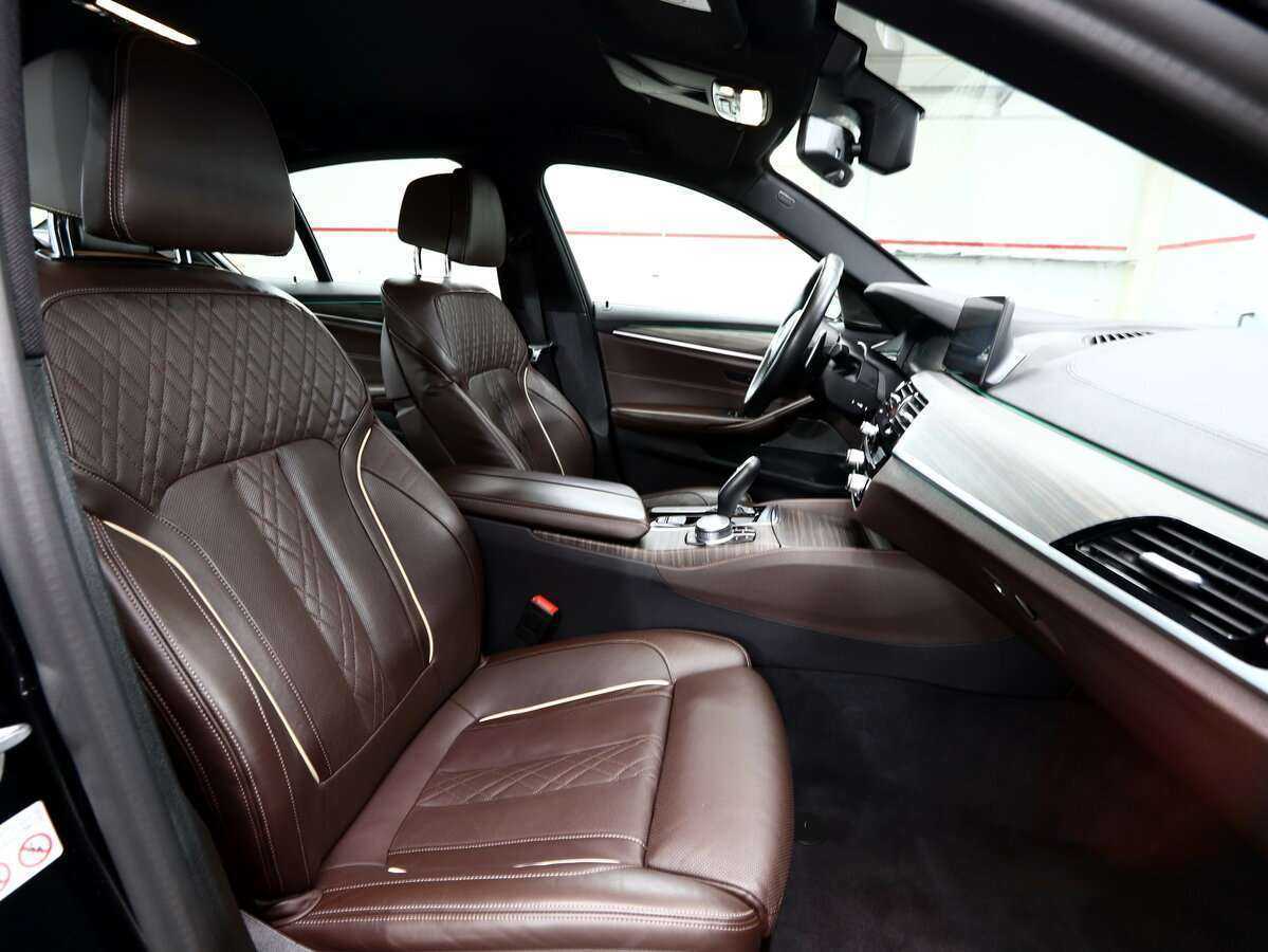 BMW 5 серии с пробегом — 2019 год. Фото: #12