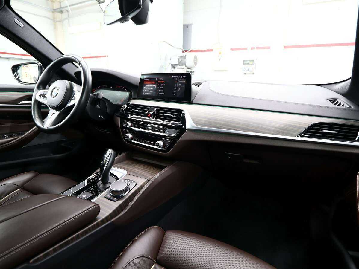 BMW 5 серии с пробегом — 2019 год. Фото: #15