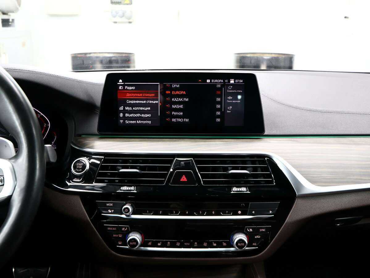 BMW 5 серии с пробегом — 2019 год. Фото: #19