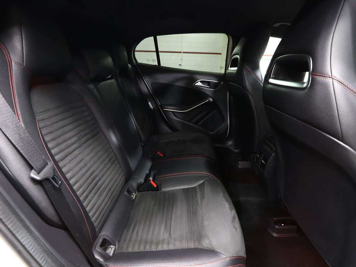 Mercedes-Benz GLA с пробегом — 2016 год. Фото: #14