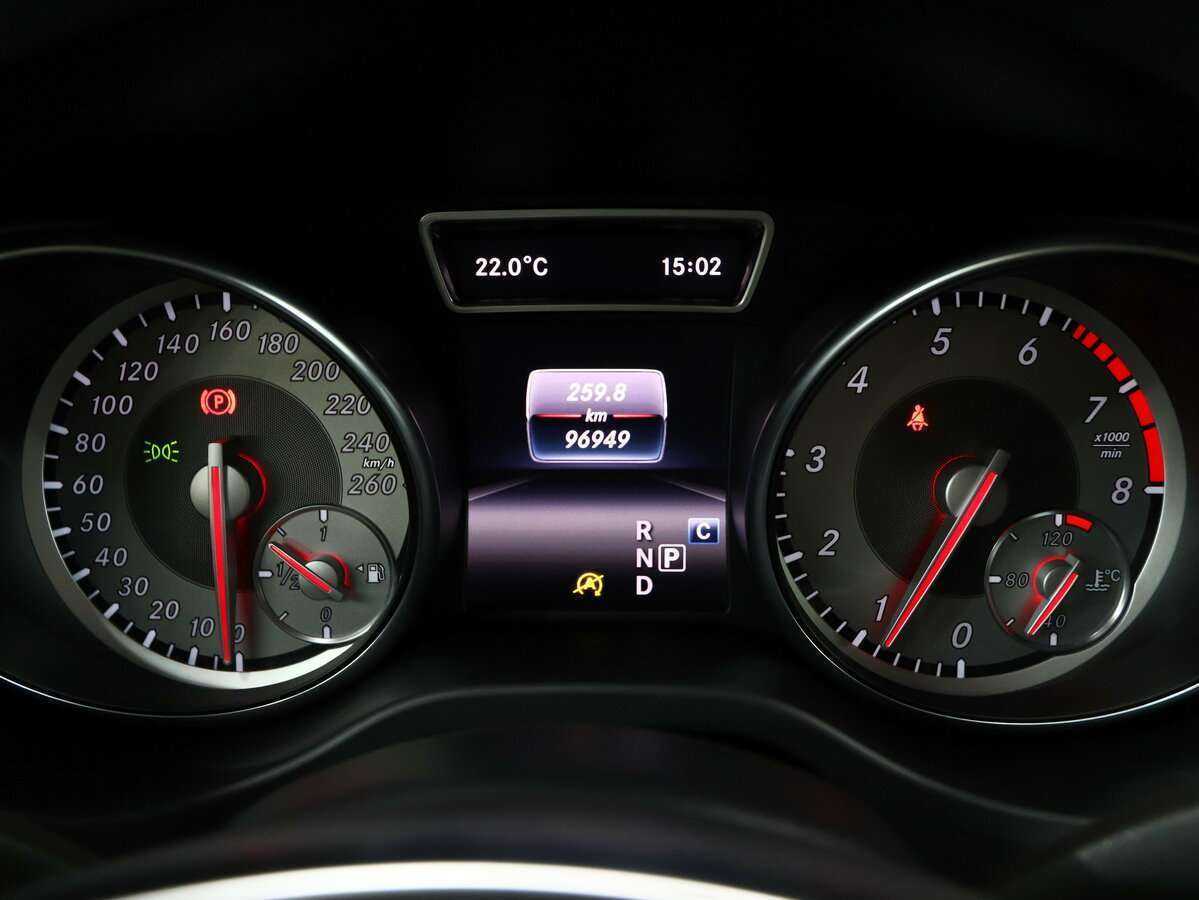 Mercedes-Benz GLA с пробегом — 2016 год. Фото: #18