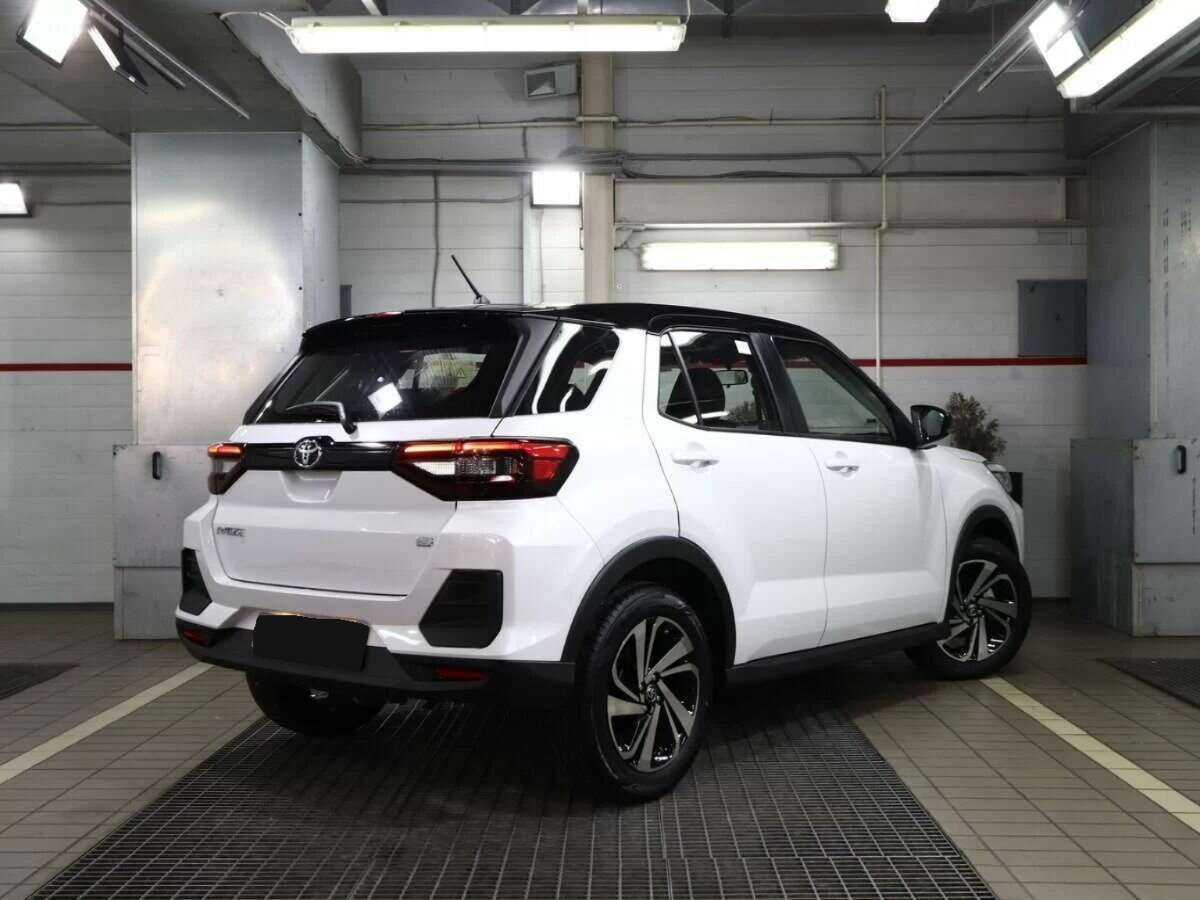 Toyota Raize с пробегом — 2023 год. Фото: #1