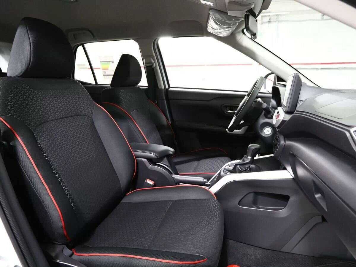 Toyota Raize с пробегом — 2023 год. Фото: #13