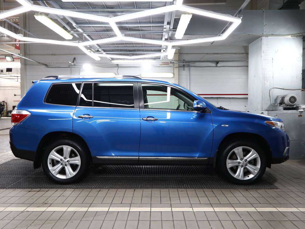 Toyota Highlander с пробегом — 2011 год. Фото: #1