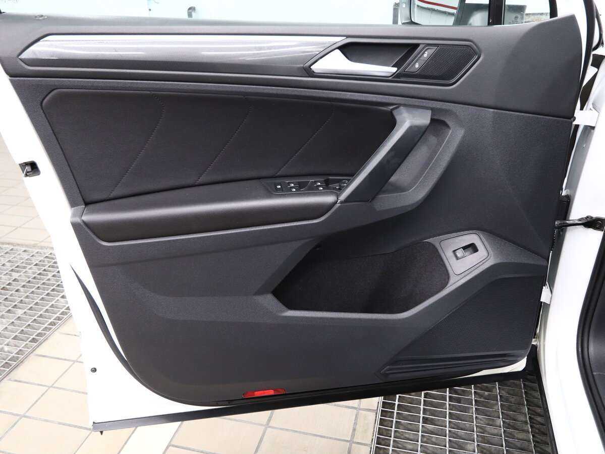 Volkswagen Tiguan с пробегом — 2019 год. Фото: #6