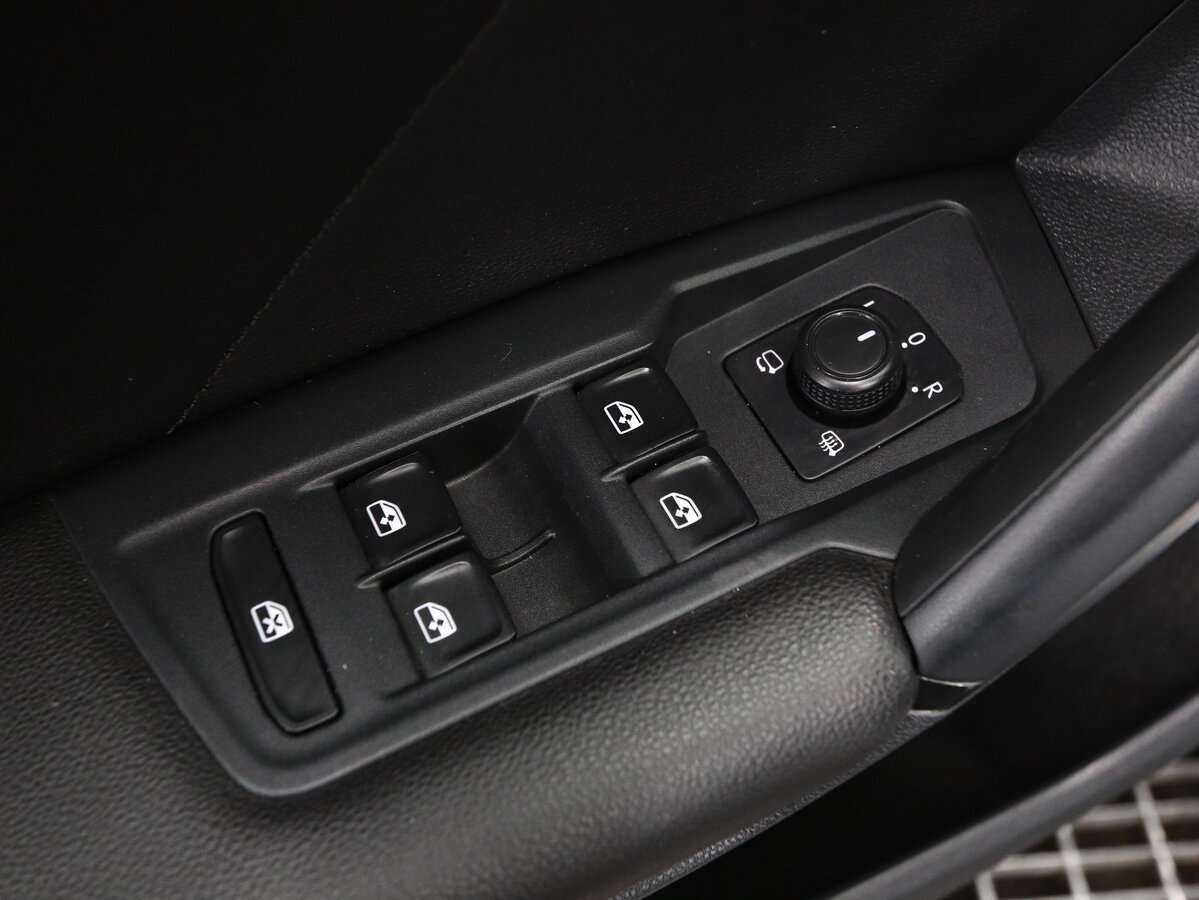 Volkswagen Tiguan с пробегом — 2019 год. Фото: #7