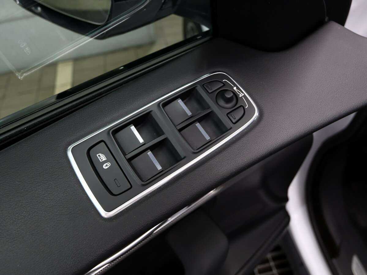 Jaguar F-Pace с пробегом — 2017 год. Фото: #8