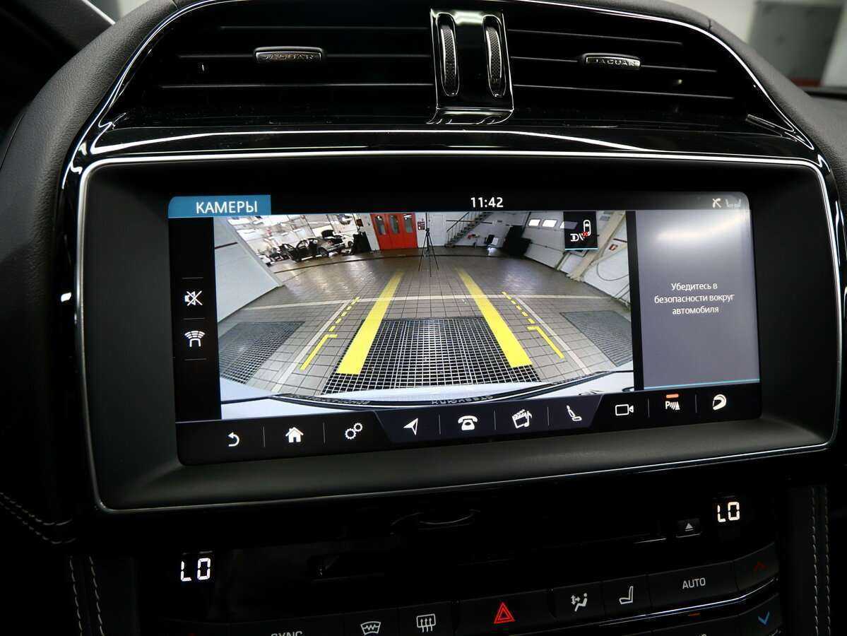 Jaguar F-Pace с пробегом — 2017 год. Фото: #19