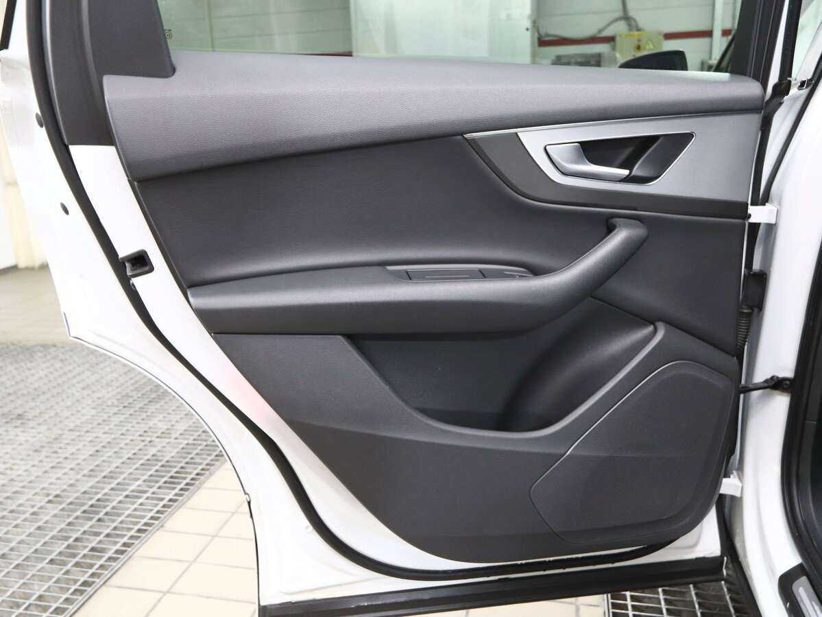 Audi Q7 с пробегом — 2016 год. Фото: #13