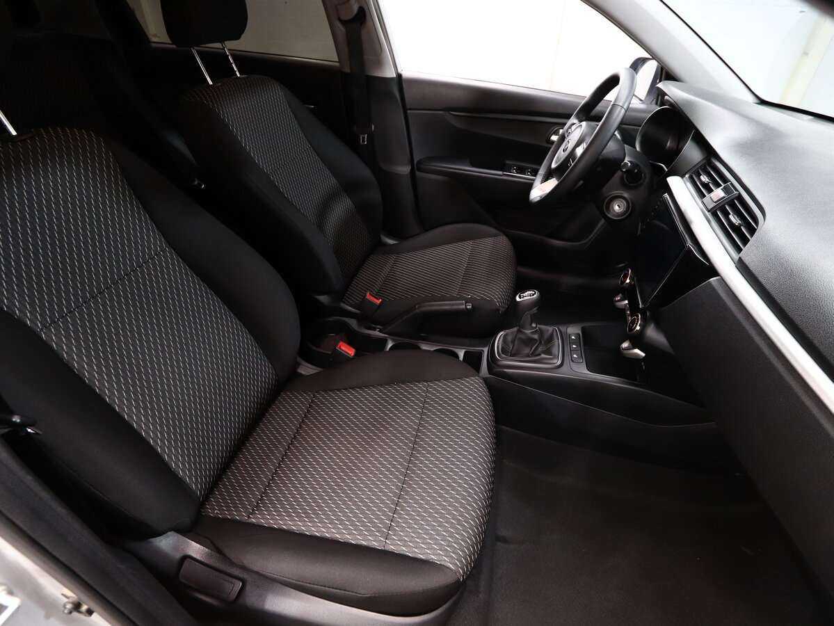 Kia Rio с пробегом — 2019 год. Фото: #14