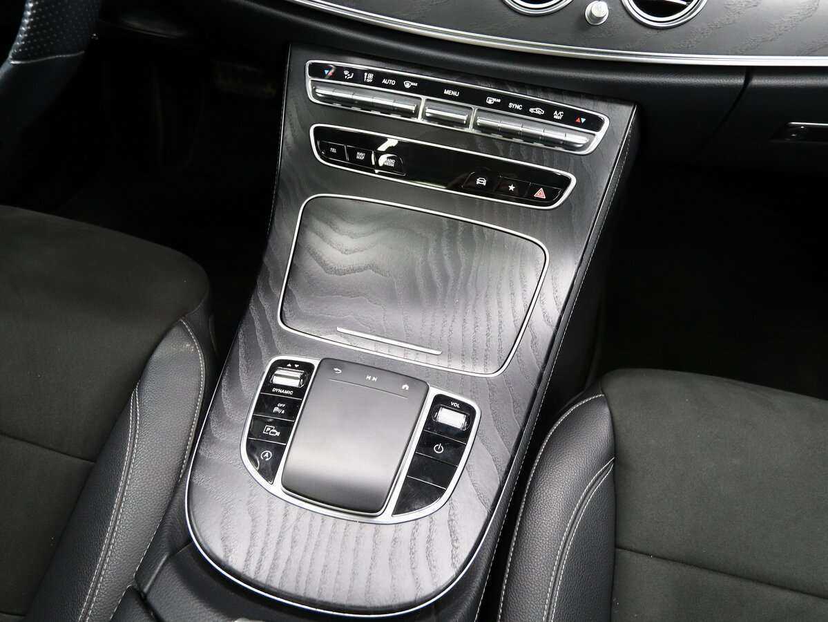 Mercedes-Benz E-Класс с пробегом — 2021 год. Фото: #21