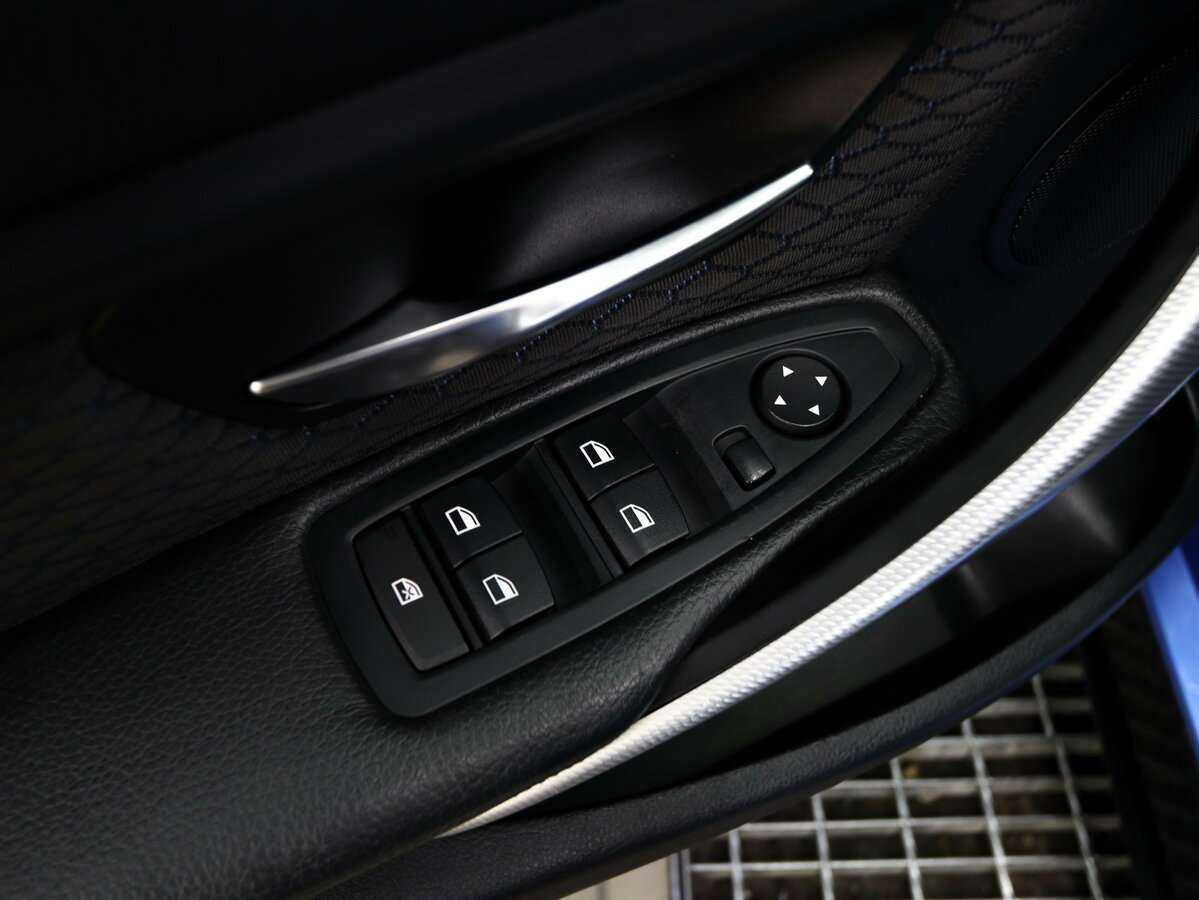 BMW 3 серии с пробегом — 2013 год. Фото: #18