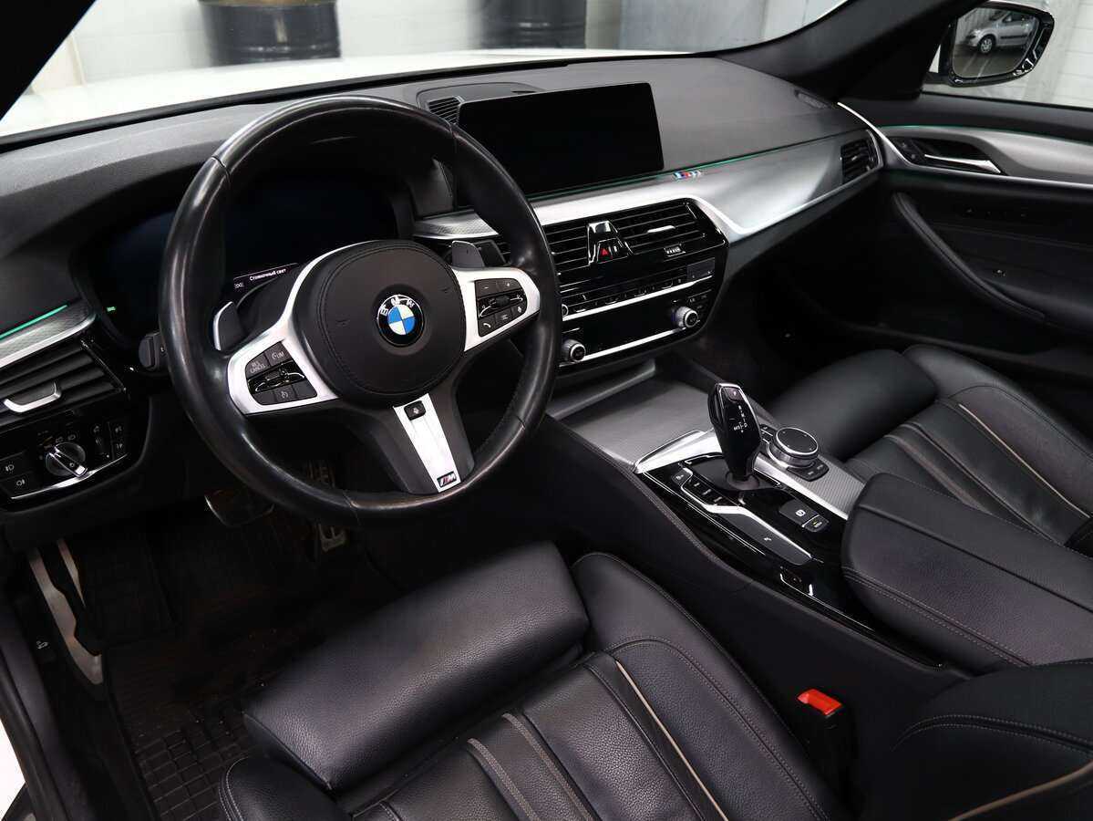 BMW 5 серии с пробегом — 2019 год. Фото: #6