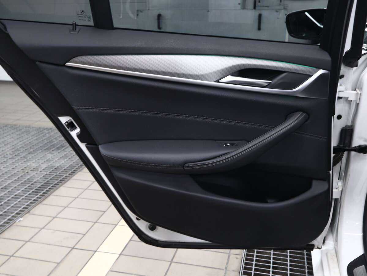 BMW 5 серии с пробегом — 2019 год. Фото: #8