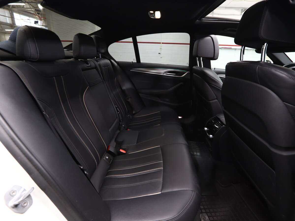BMW 5 серии с пробегом — 2019 год. Фото: #12