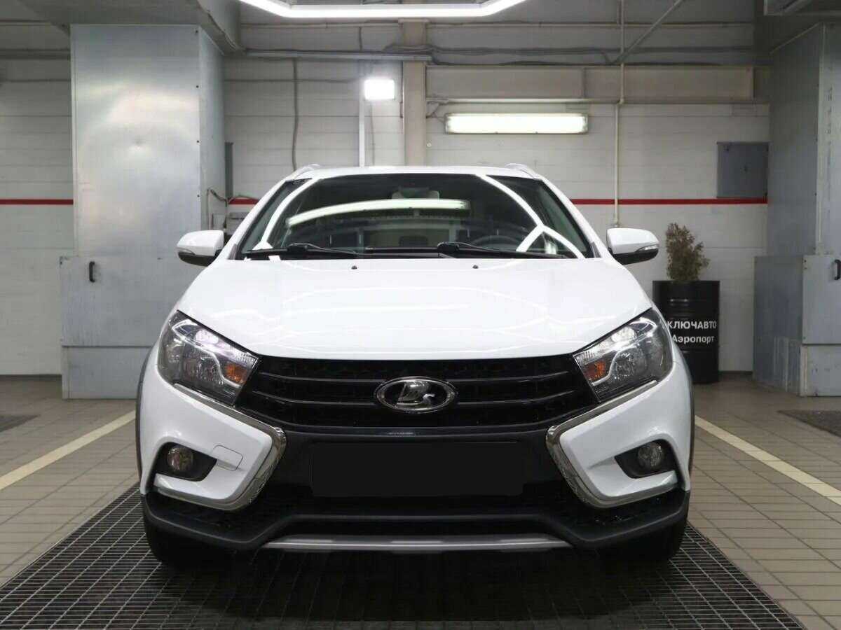 Lada (ВАЗ) Vesta с пробегом — 2018 год. Фото: #1