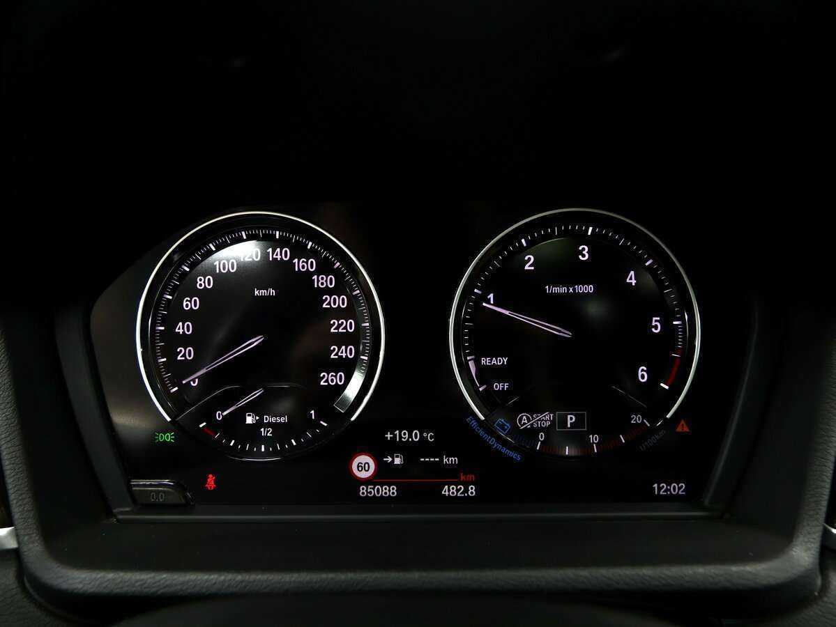 BMW X1 с пробегом — 2019 год. Фото: #11