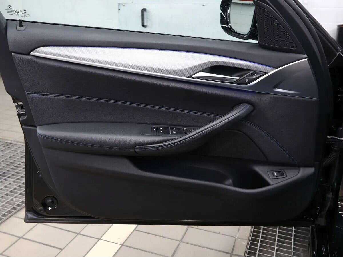 BMW 5 серии с пробегом — 2020 год. Фото: #14